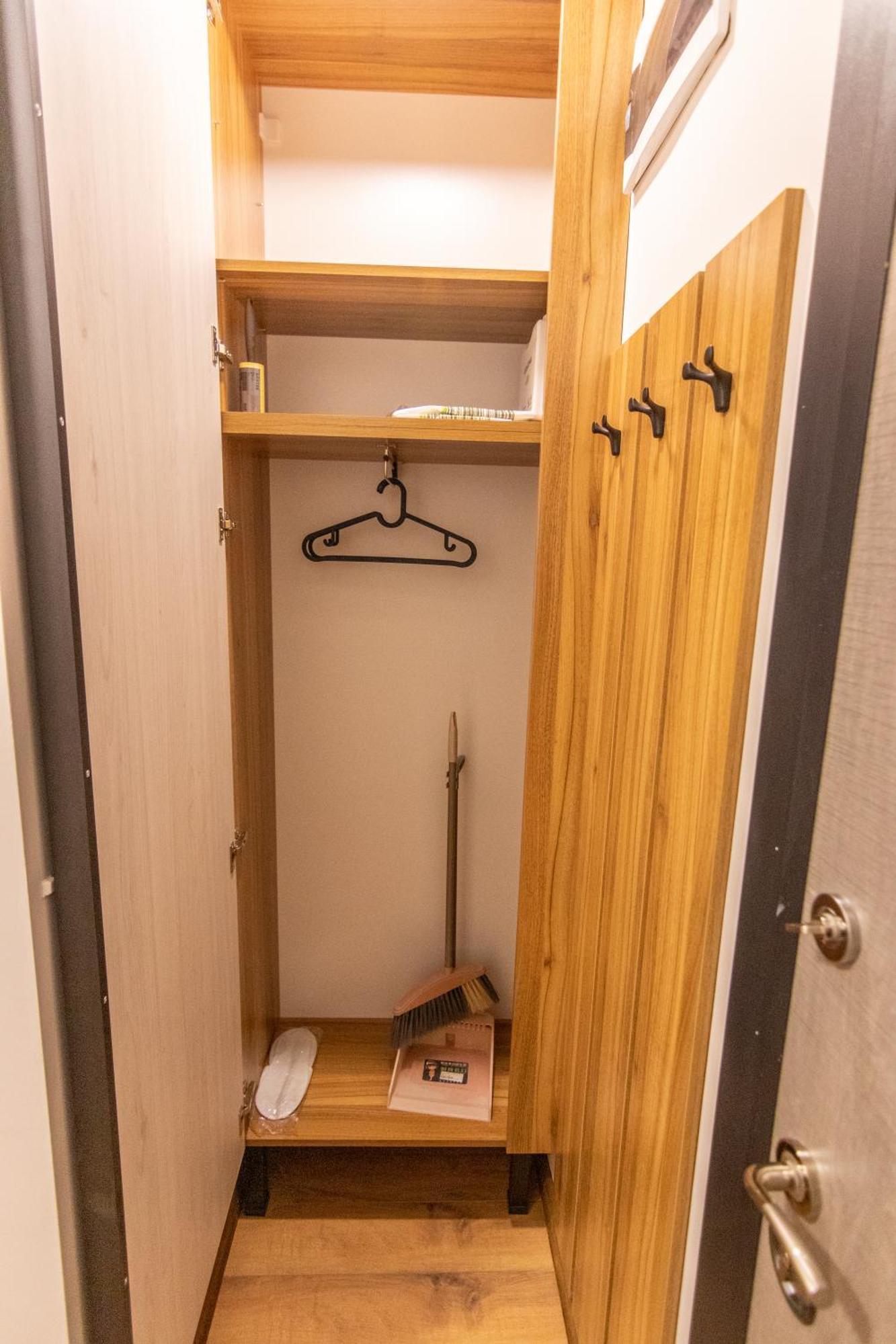 New Modern & Cozy Apartment With Free Private Parking And Ev Charging Station Βάρνα Εξωτερικό φωτογραφία